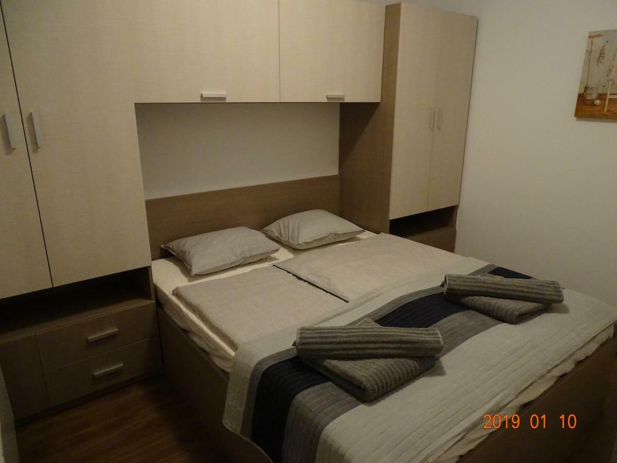 Galeriusbeach Deluxe Apartment Siofok Luaran gambar